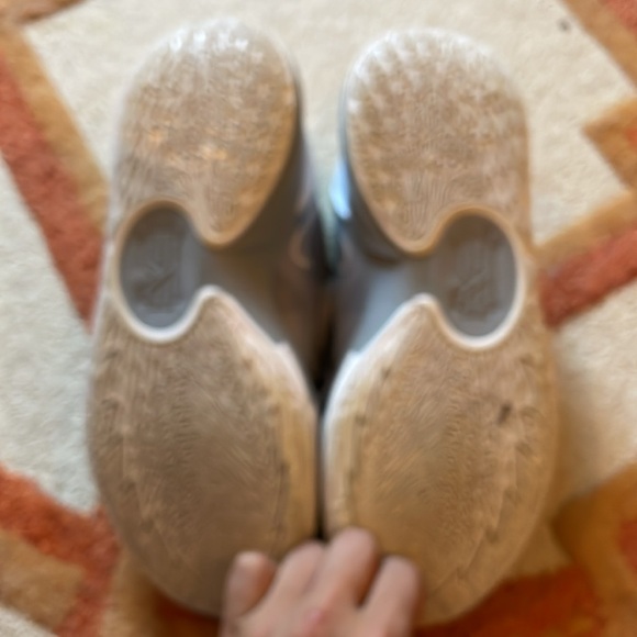 Nike Kyrie Irving Basketball Shoe Size 12 - Picture 4 of 5